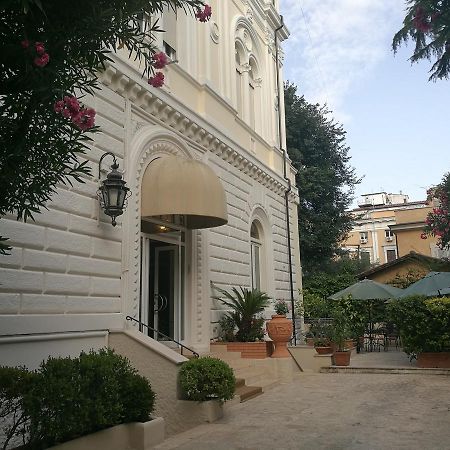 Hotel Villa Delle Rose Roma Exterior foto